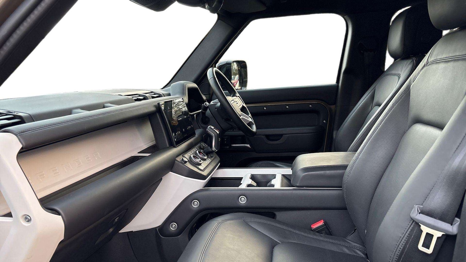 Used Land Rover Defender 2025 for sale - 77308568: Photo 3