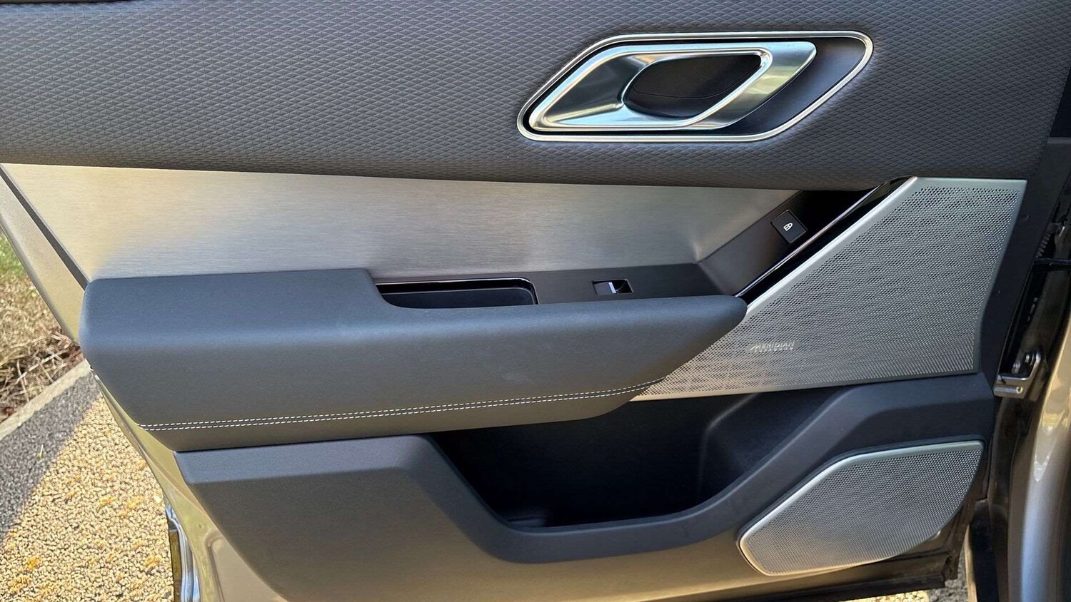 Used Land Rover Range Rover Velar 2022 for sale - 77740914: Photo 29