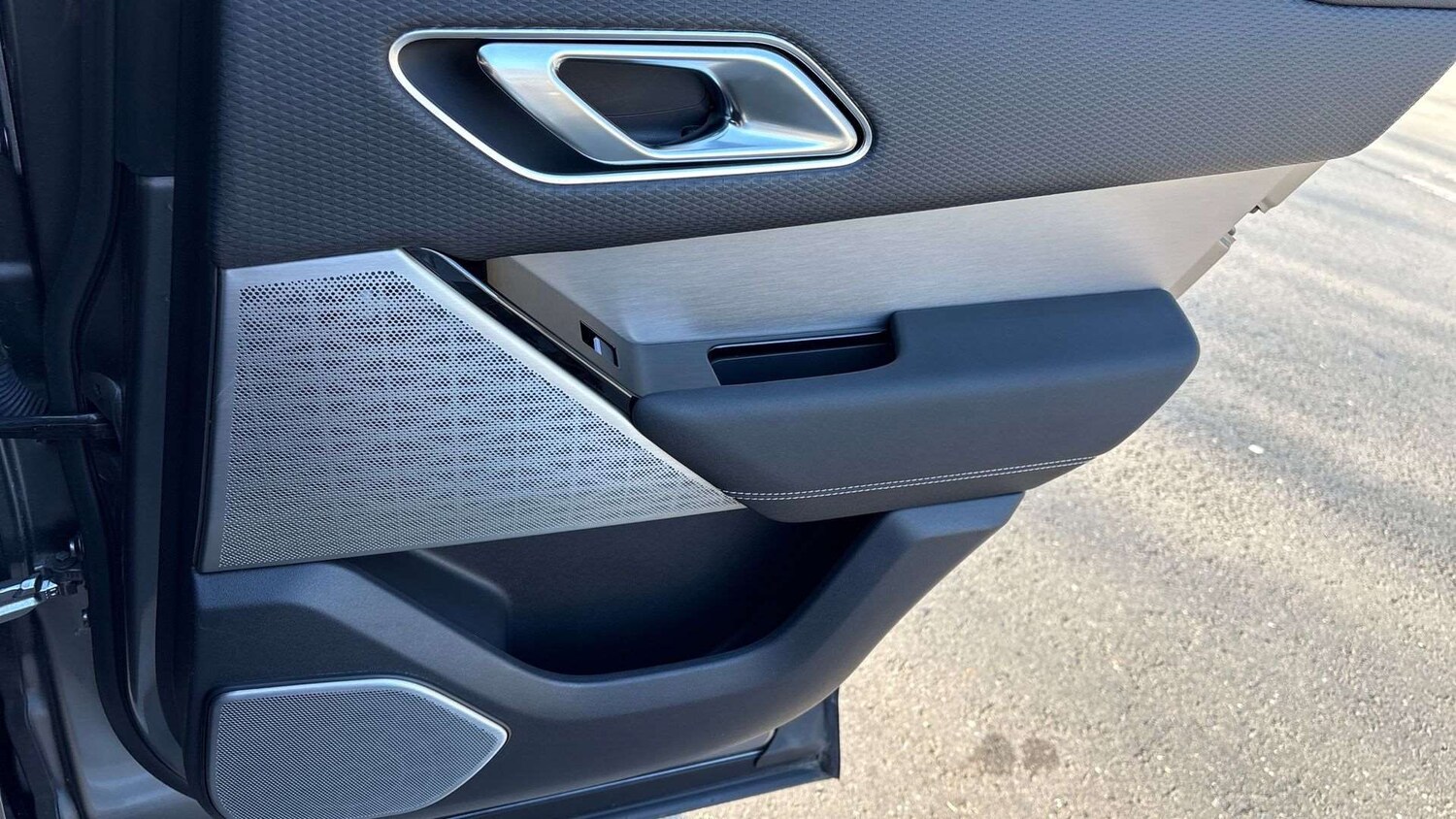 Used Land Rover Range Rover Velar 2022 for sale - 77740914: Photo 33