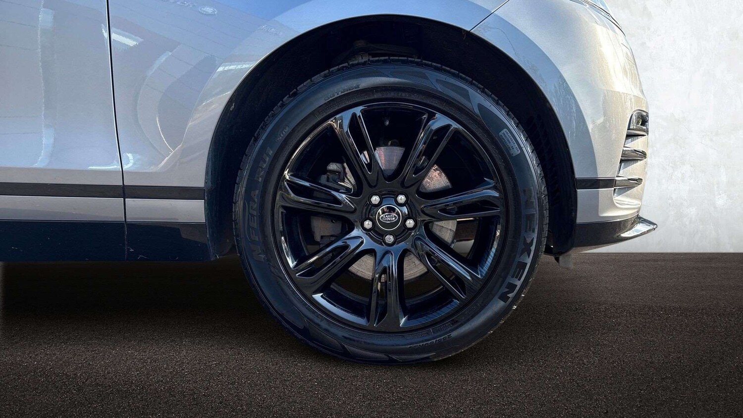Used Land Rover Range Rover Velar 2022 for sale - 77740914: Photo 8