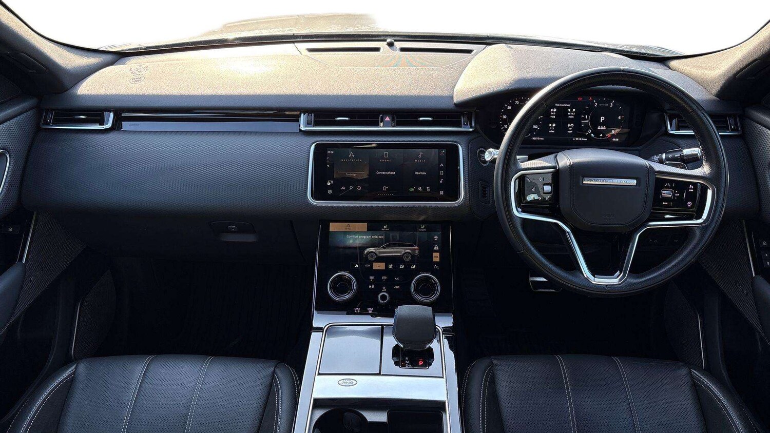 Used Land Rover Range Rover Velar 2022 for sale - 77740914: Photo 9