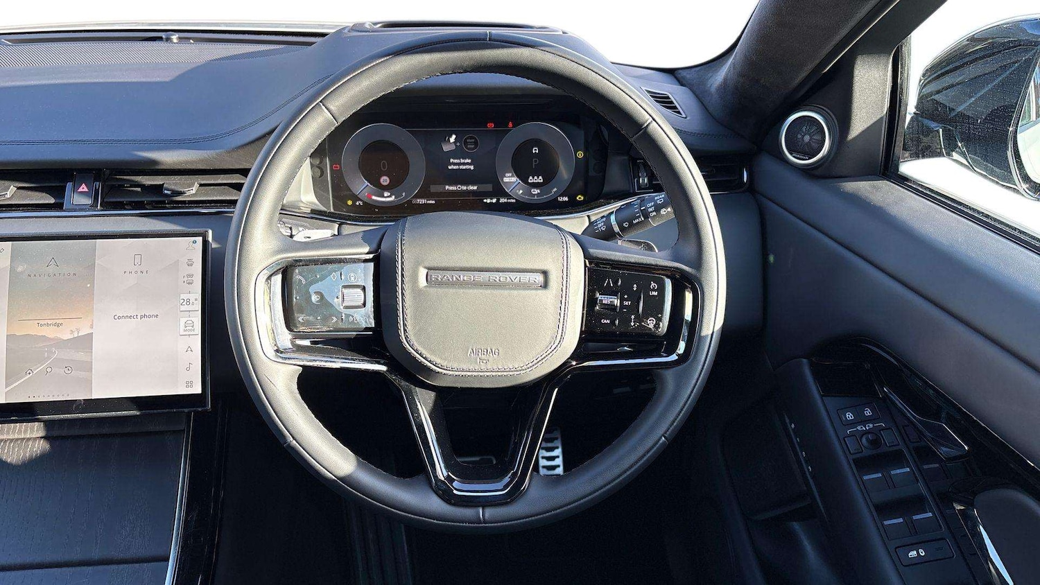 Used Land Rover Range Rover Evoque 2024 for sale - 77601458: Photo 15