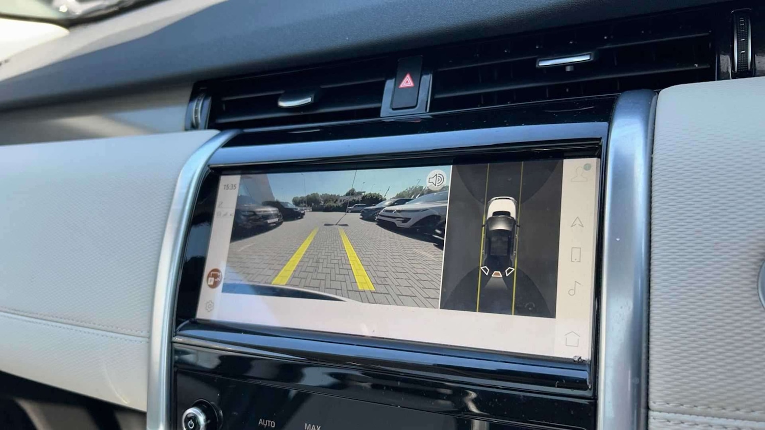 Used Land Rover Discovery Sport 2023 for sale - 76460070: Photo 12