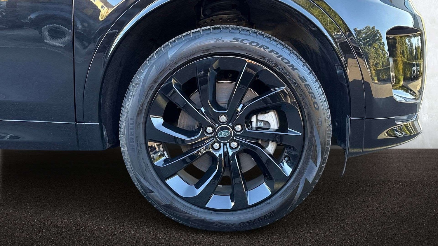 Used Land Rover Discovery Sport 2023 for sale - 76460070: Photo 8