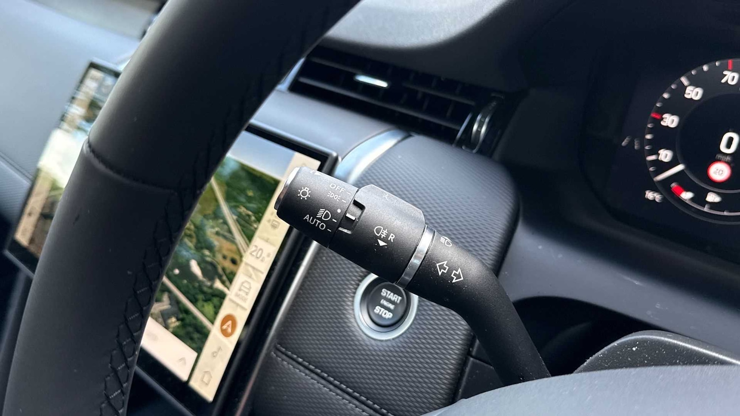 Used Land Rover Discovery Sport 2025 for sale - 76460562: Photo 26