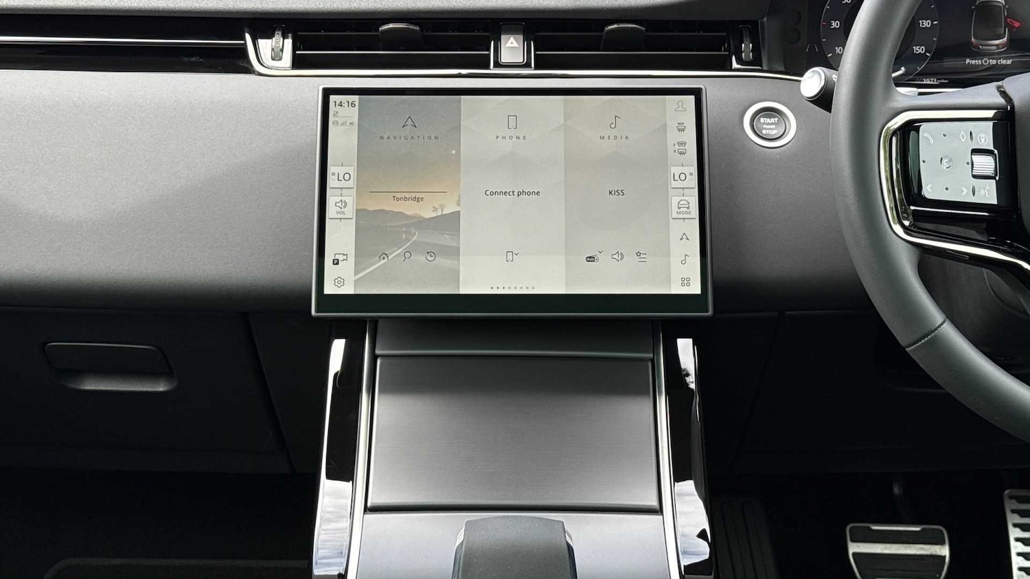 Used Land Rover Range Rover Evoque 2025 for sale - 76460055: Photo 14