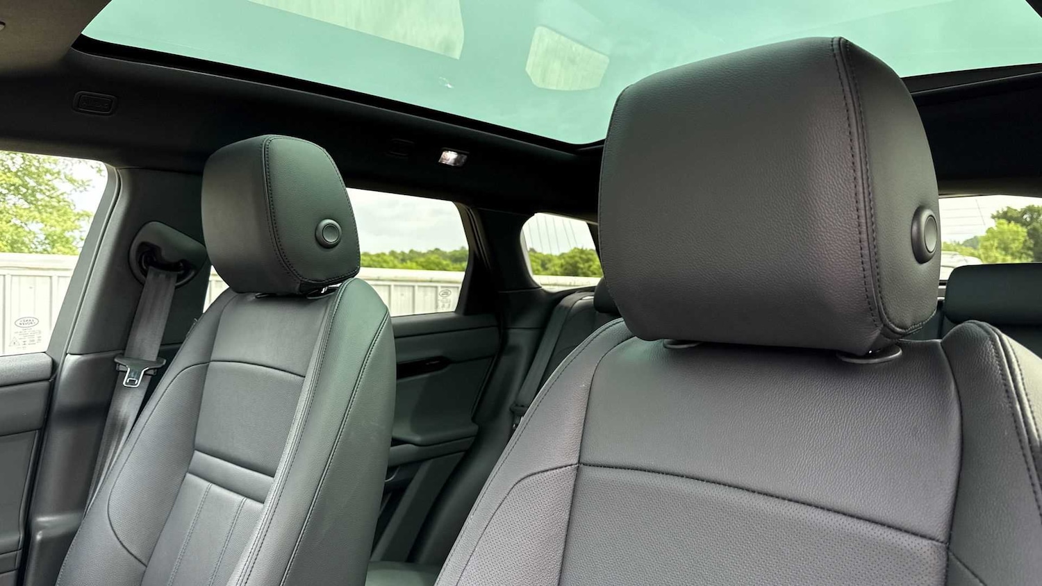 Used Land Rover Range Rover Evoque 2025 for sale - 76460055: Photo 22