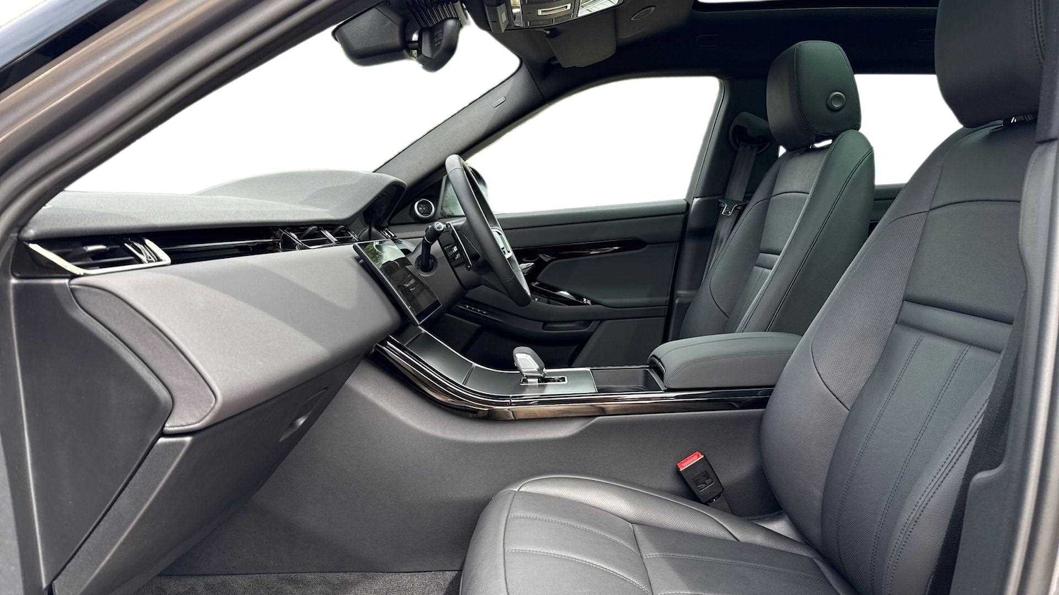 Used Land Rover Range Rover Evoque 2025 for sale - 76460055: Photo 3