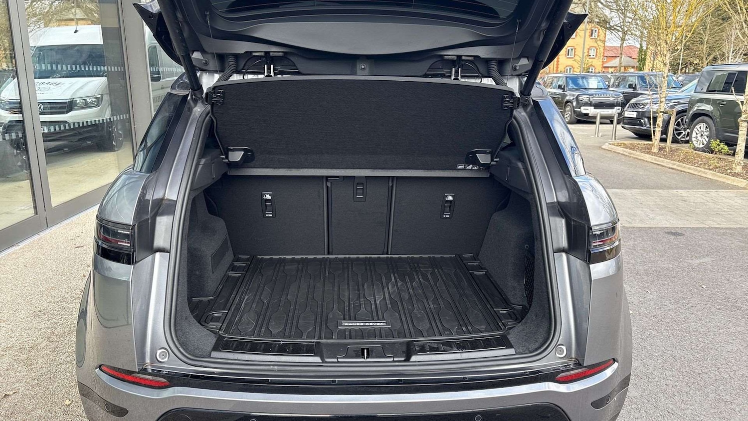 Used Land Rover Range Rover Evoque 2025 for sale - 77526898: Photo 10