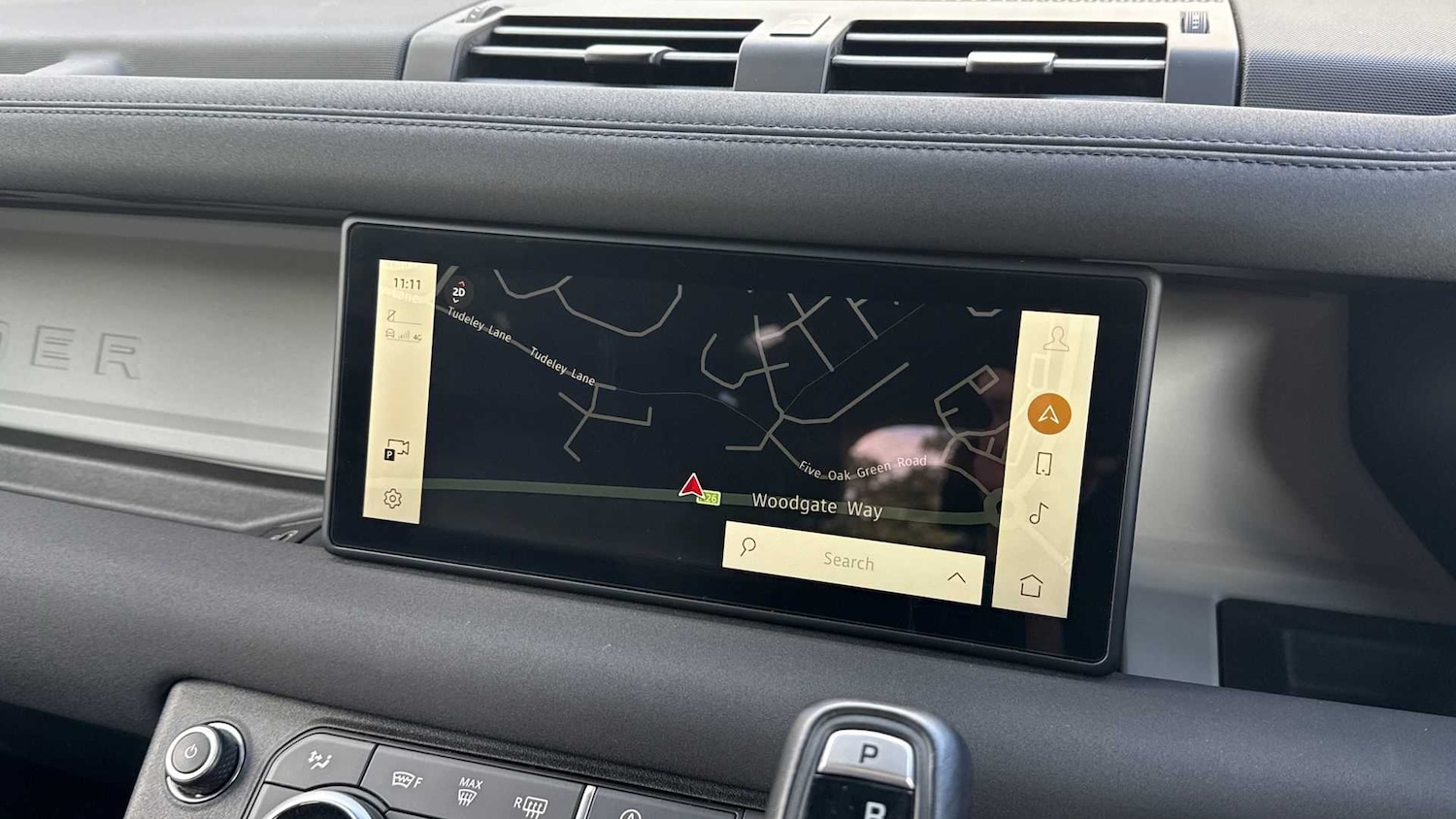 Used Land Rover Defender 2023 for sale - 76460349: Photo 11