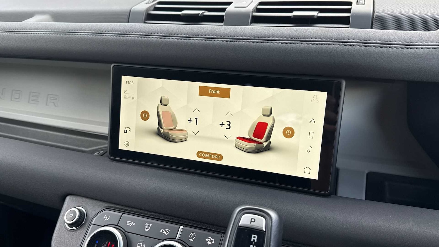 Used Land Rover Defender 2023 for sale - 76460349: Photo 32