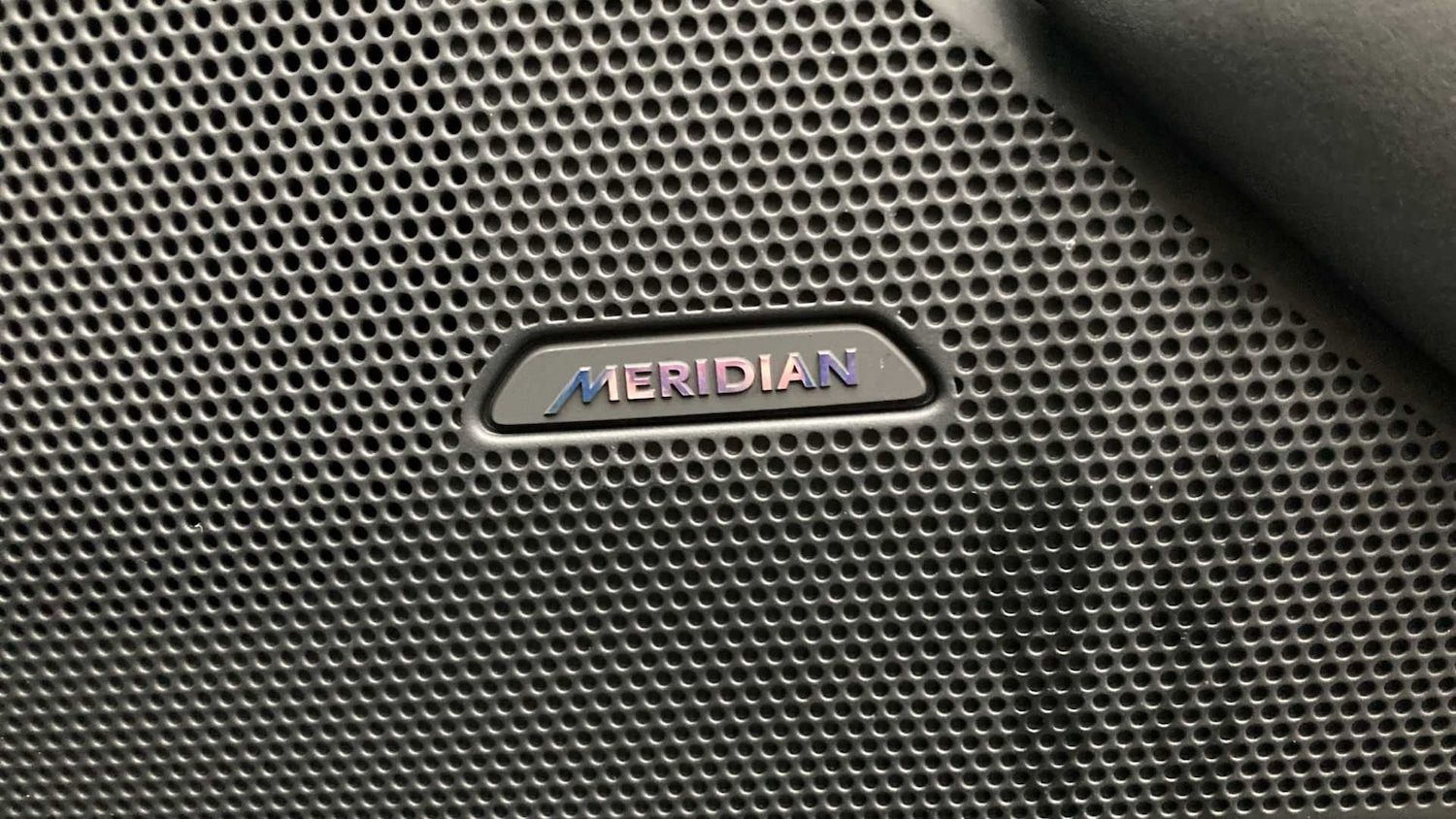 Used Land Rover Range Rover Velar 2024 for sale - 76460481: Photo 24