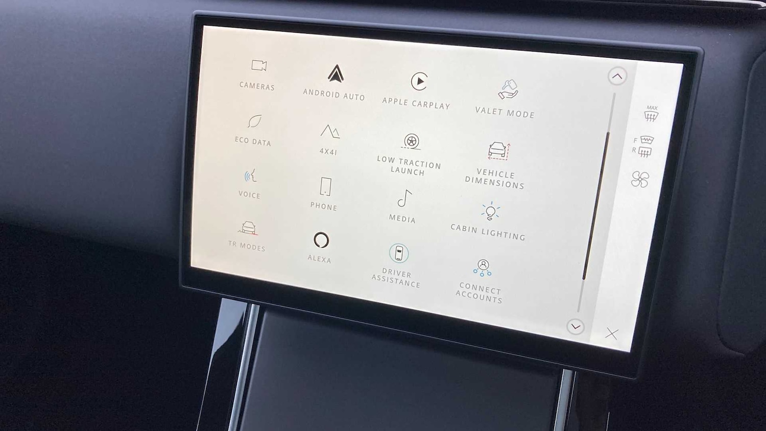 Used Land Rover Range Rover Velar 2024 for sale - 76460481: Photo 27