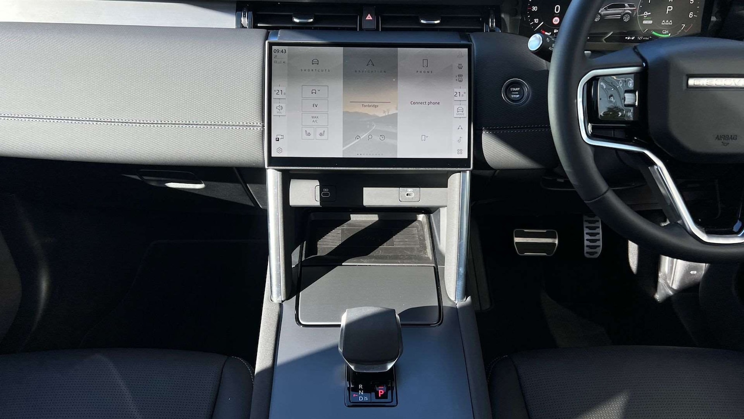 Used Land Rover Discovery Sport 2025 for sale - 76460305: Photo 14