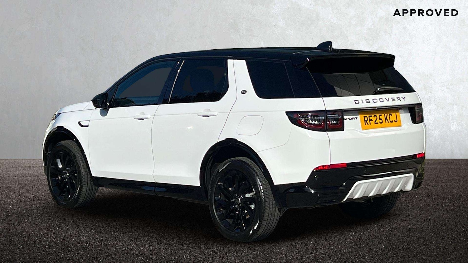 Used Land Rover Discovery Sport 2025 for sale - 76460305: Photo 2