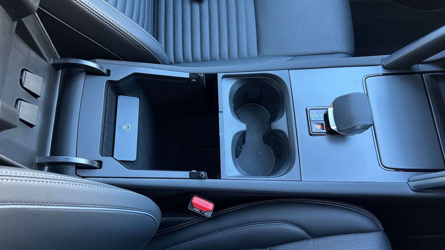 Used Land Rover Discovery Sport 2025 for sale - 76460305: Photo 31