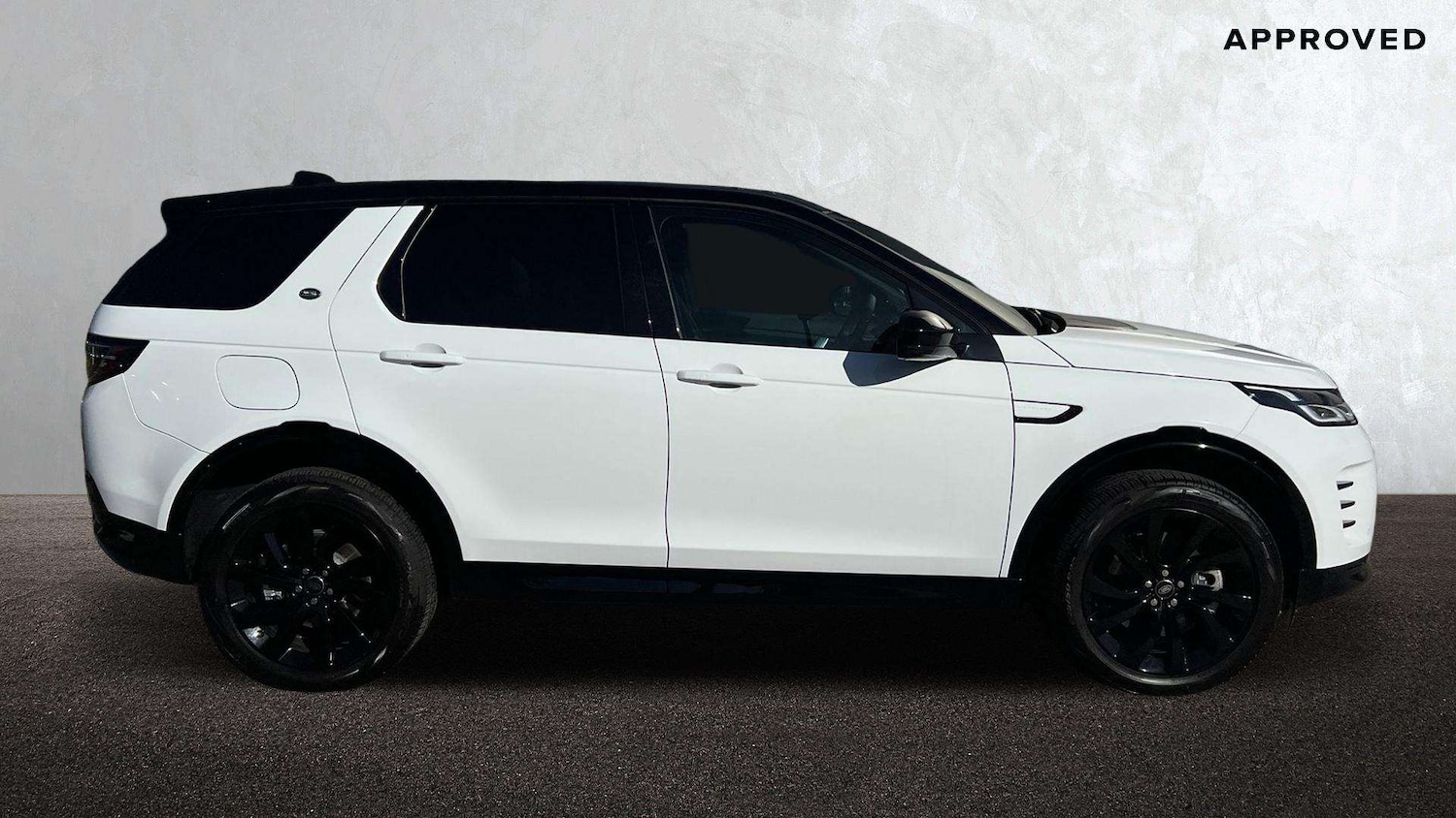 Used Land Rover Discovery Sport 2025 for sale - 76460305: Photo 5