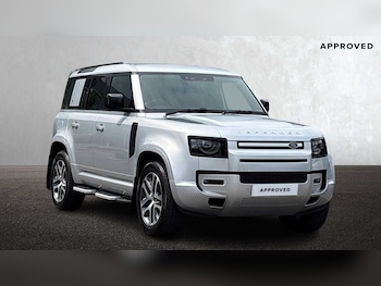 Used Land Rover Defender 2023 for sale - 76460085: Photo