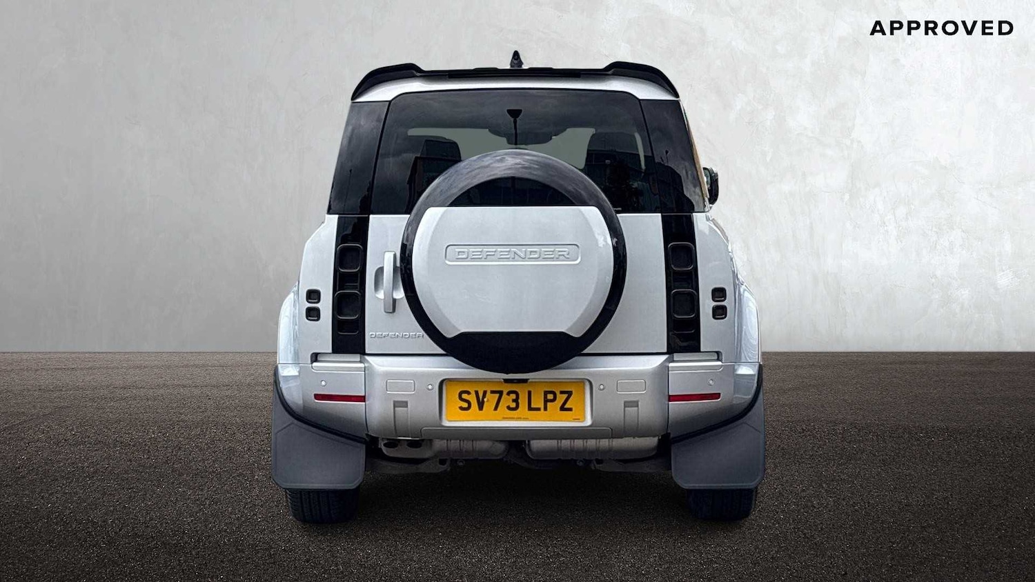 Used Land Rover Defender 2023 for sale - 76460085: Photo 6