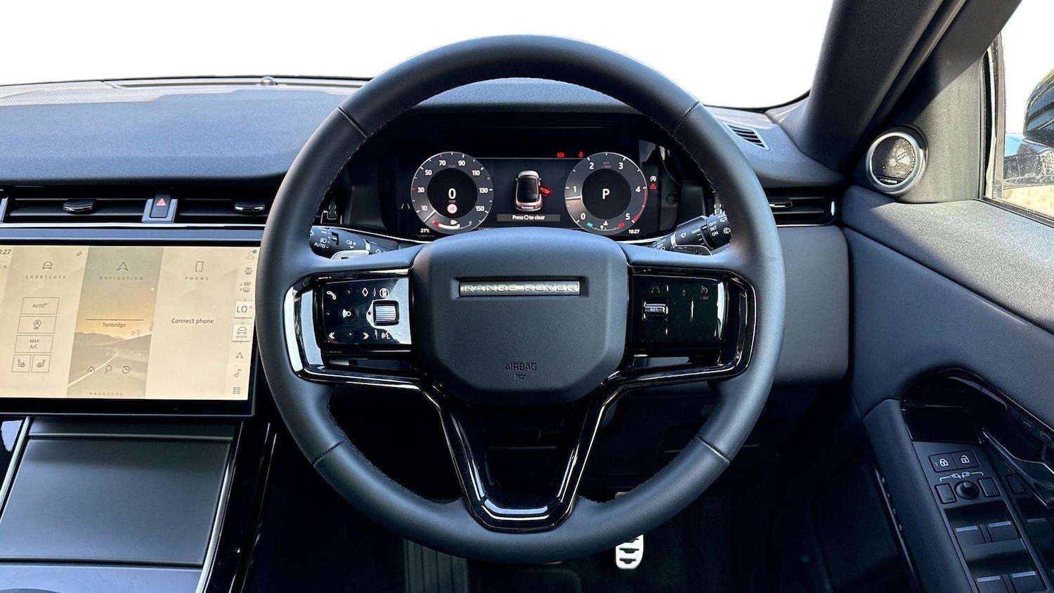 Used Land Rover Range Rover Evoque 2025 for sale - 76460306: Photo 15