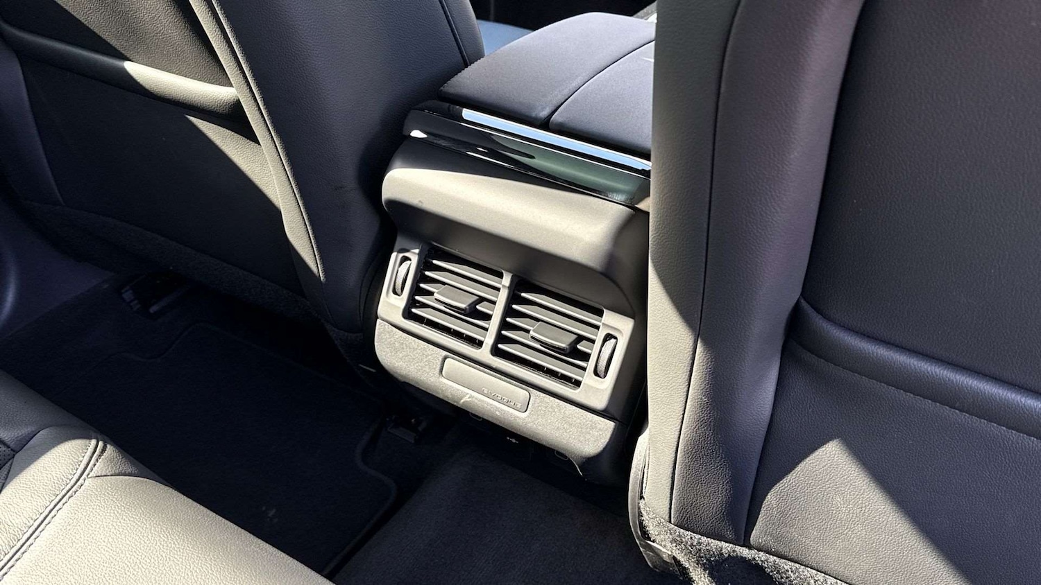 Used Land Rover Range Rover Evoque 2025 for sale - 76460306: Photo 18