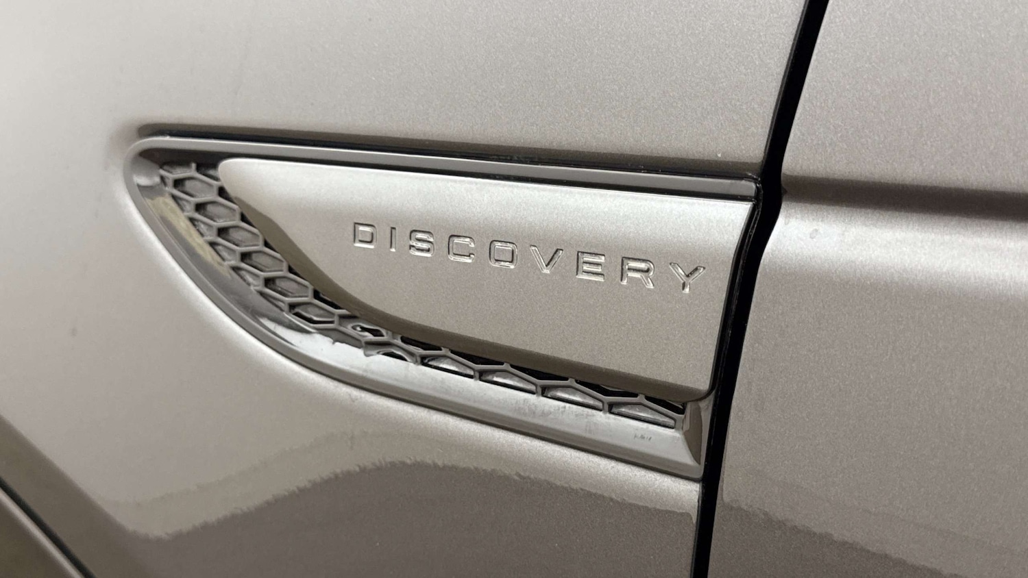 Used Land Rover Discovery Sport 2024 for sale - 76460341: Photo 20