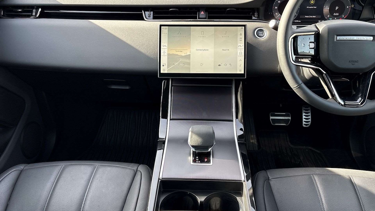 Used Land Rover Range Rover Evoque 2025 for sale - 77527077: Photo 14