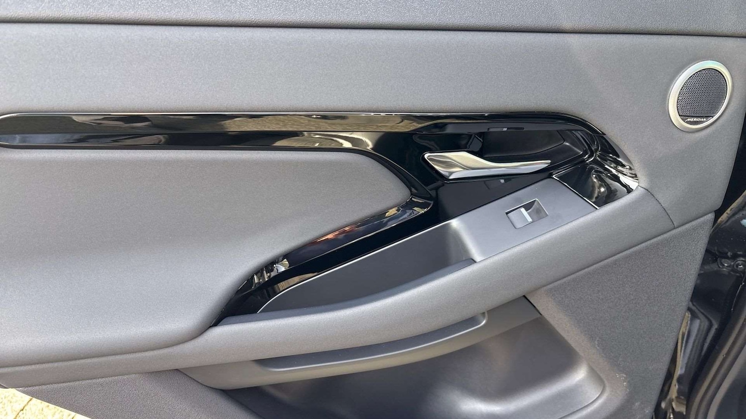 Used Land Rover Range Rover Evoque 2025 for sale - 77527077: Photo 30