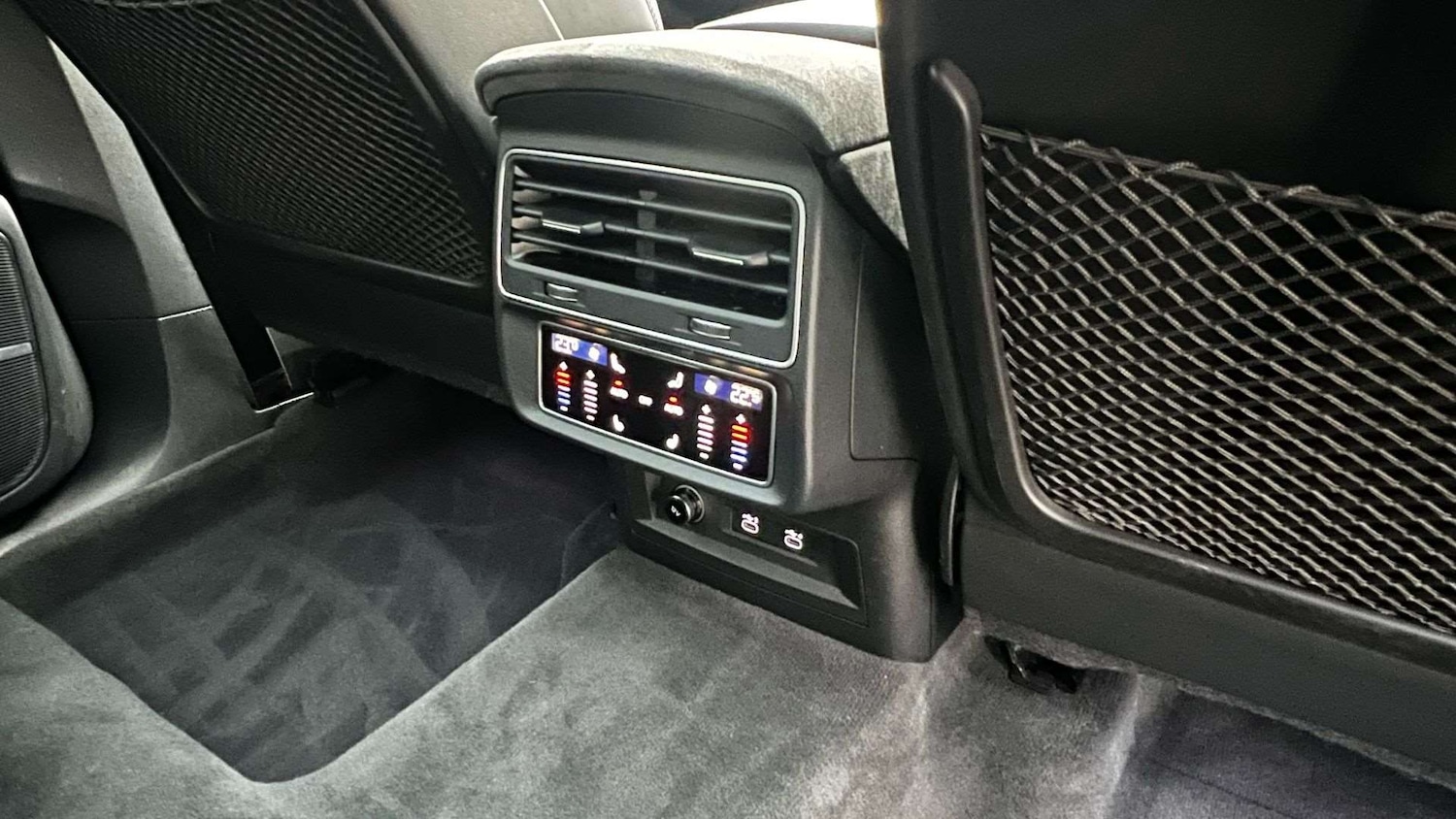 Used Audi RS Q8 2021 for sale - 76851591: Photo 18