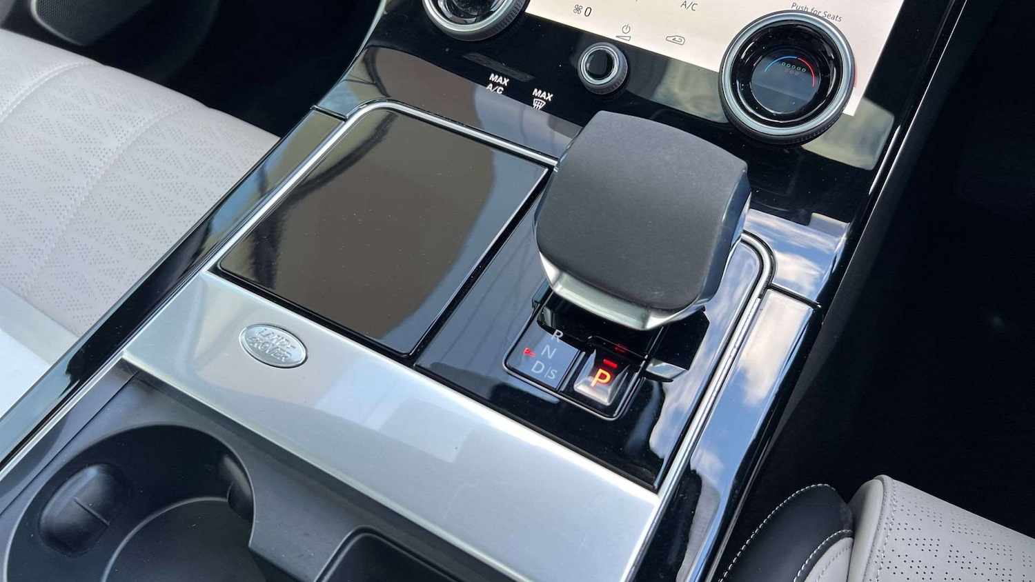 Used Land Rover Range Rover Velar 2021 for sale - 76460025: Photo 13