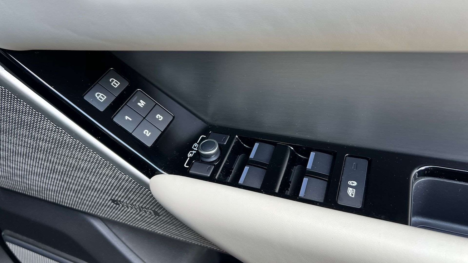 Used Land Rover Range Rover Velar 2021 for sale - 76460025: Photo 30