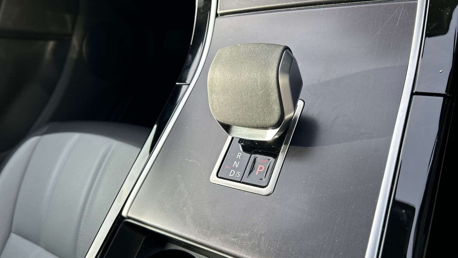 Used Land Rover Range Rover Evoque 2025 for sale - 77601400: Photo 13