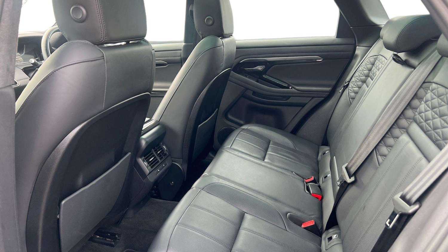 Used Land Rover Range Rover Evoque 2023 for sale - 77913985: Photo 4