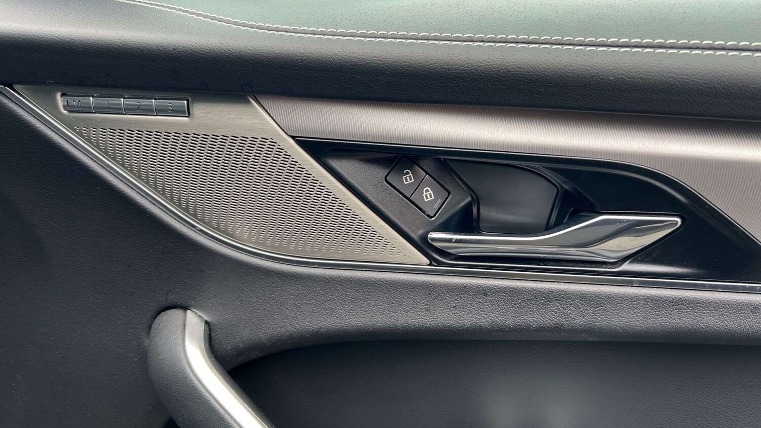 Used Jaguar F-Pace 2022 for sale - 76460462: Photo 26