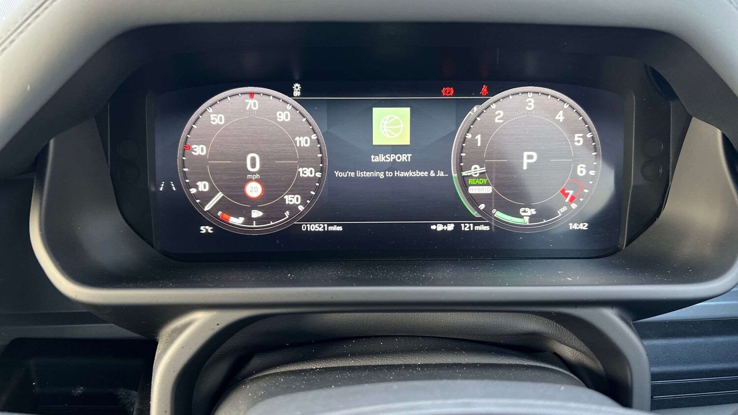 Used Land Rover Defender 2024 for sale - 76587671: Photo 16