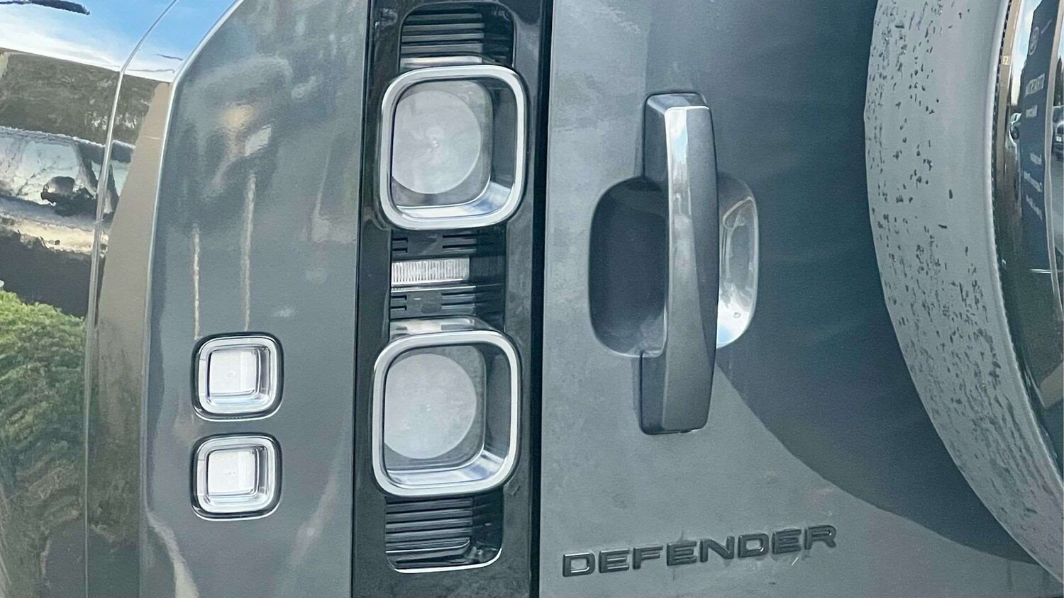 Used Land Rover Defender 2024 for sale - 76587671: Photo 19