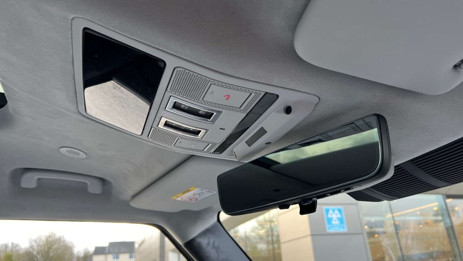 Used Land Rover Defender 2024 for sale - 76587671: Photo 23