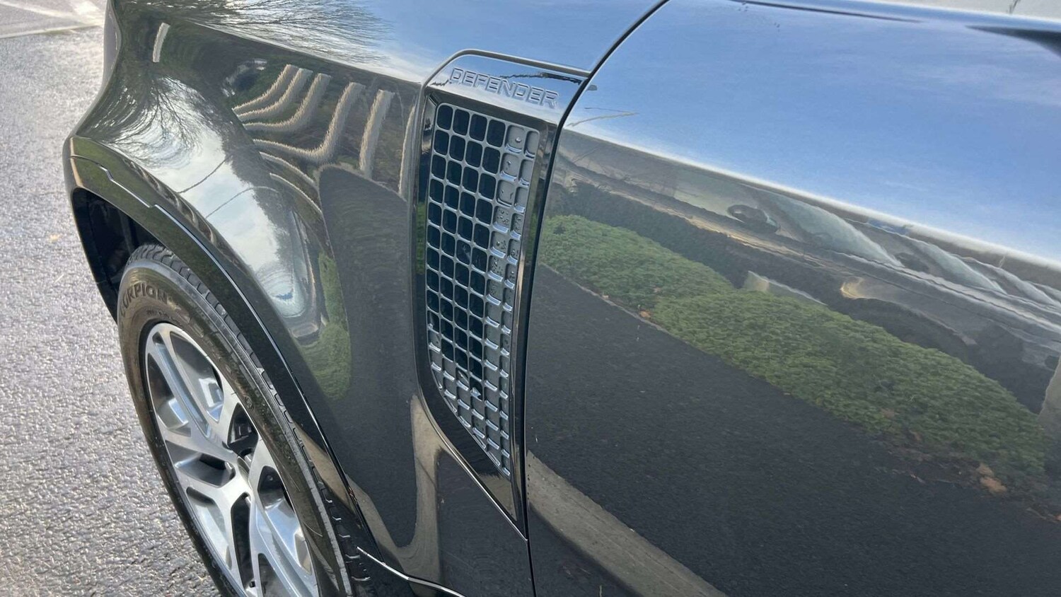 Used Land Rover Defender 2024 for sale - 76587671: Photo 28