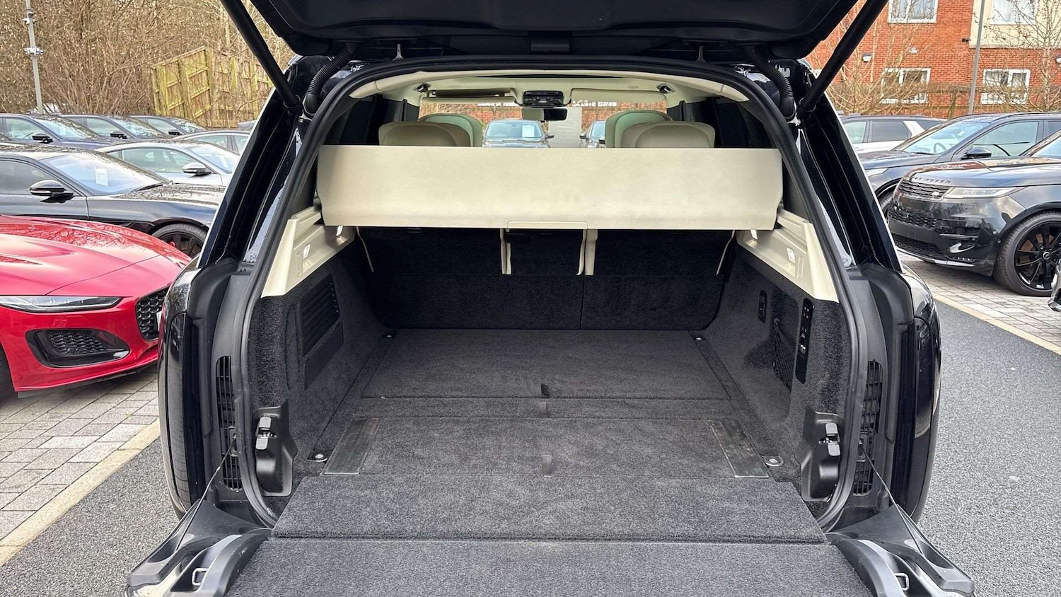 Used Land Rover Range Rover 2022 for sale - 76955293: Photo 10