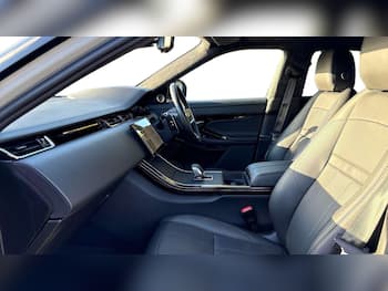 Used Land Rover Range Rover Evoque 2025 for sale - 79784761: Photo