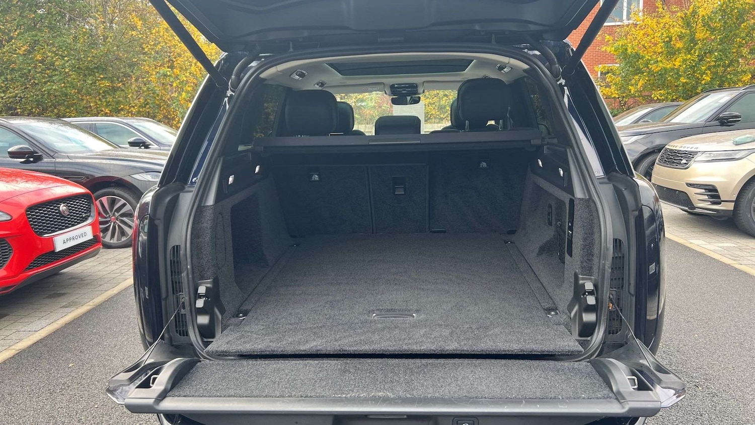 Used Land Rover Range Rover 2023 for sale - 76460217: Photo 10