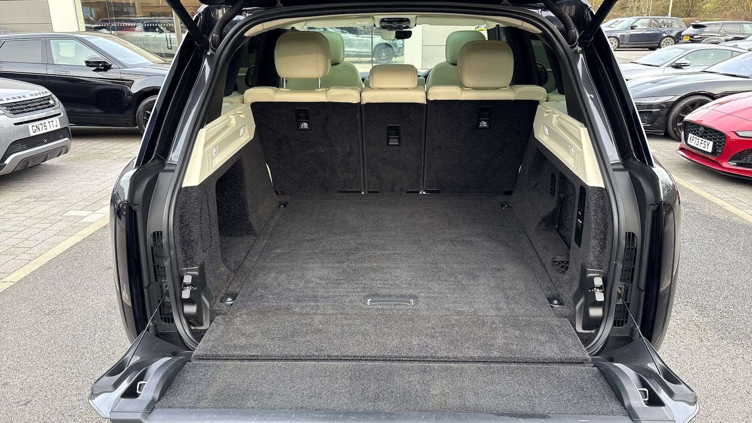 Used Land Rover Range Rover 2023 for sale - 77526970: Photo 10