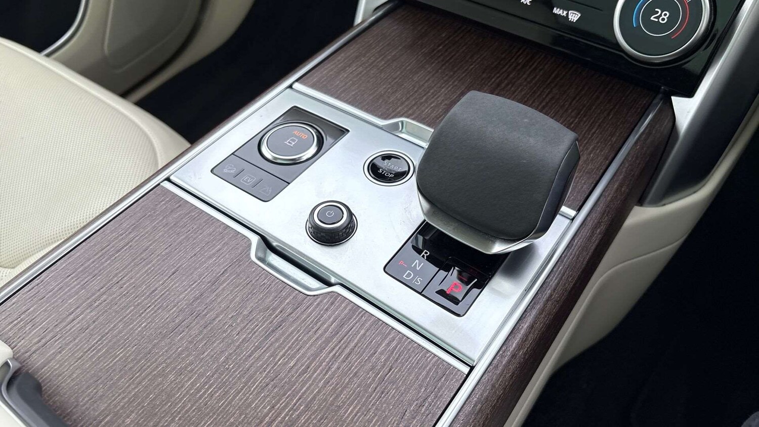 Used Land Rover Range Rover 2023 for sale - 77526970: Photo 13