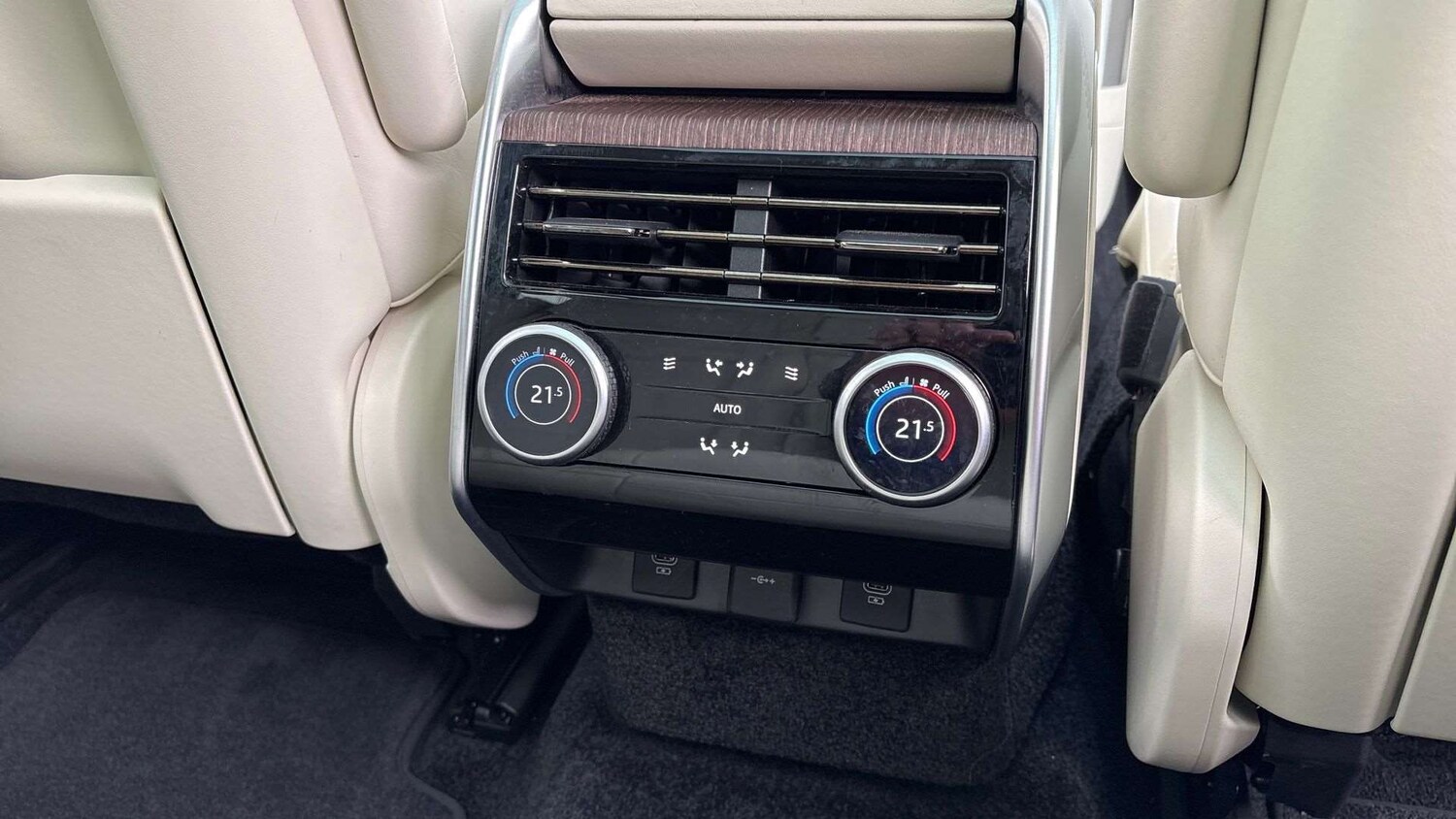 Used Land Rover Range Rover 2023 for sale - 77526970: Photo 18