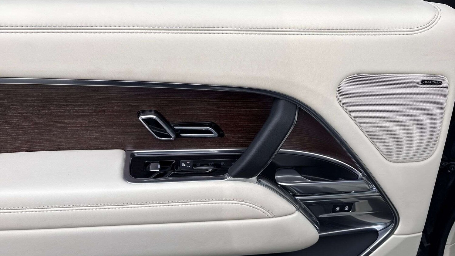 Used Land Rover Range Rover 2023 for sale - 77526970: Photo 30