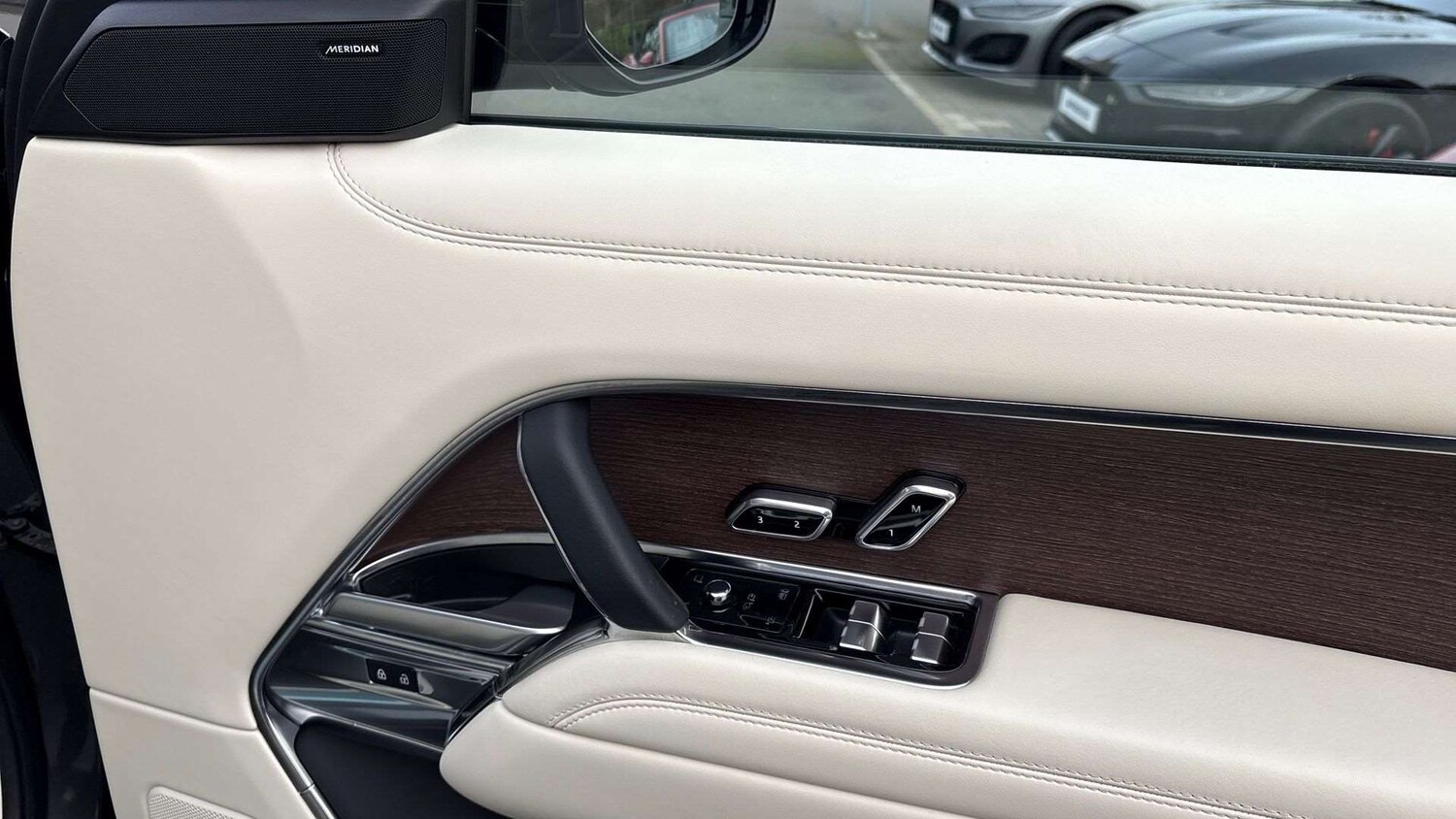 Used Land Rover Range Rover 2023 for sale - 77526970: Photo 31