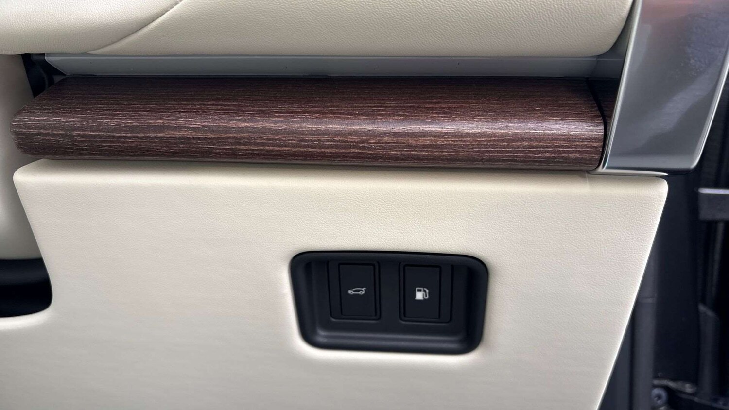 Used Land Rover Range Rover 2023 for sale - 77526970: Photo 33