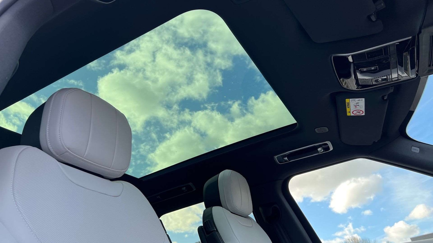 Used Land Rover Range Rover Sport 2025 for sale - 76460002: Photo 21