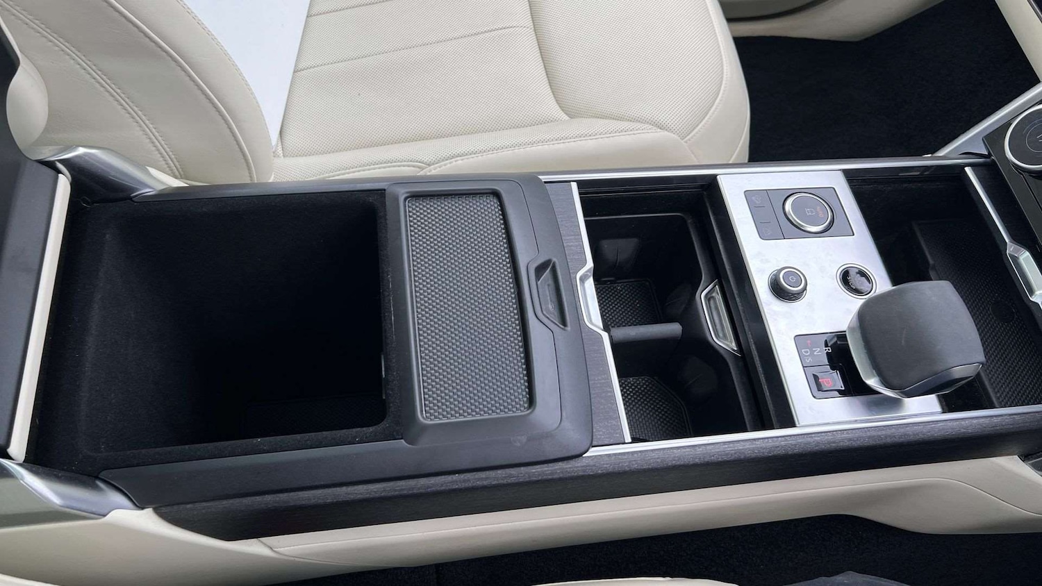 Used Land Rover Range Rover 2022 for sale - 76460268: Photo 32