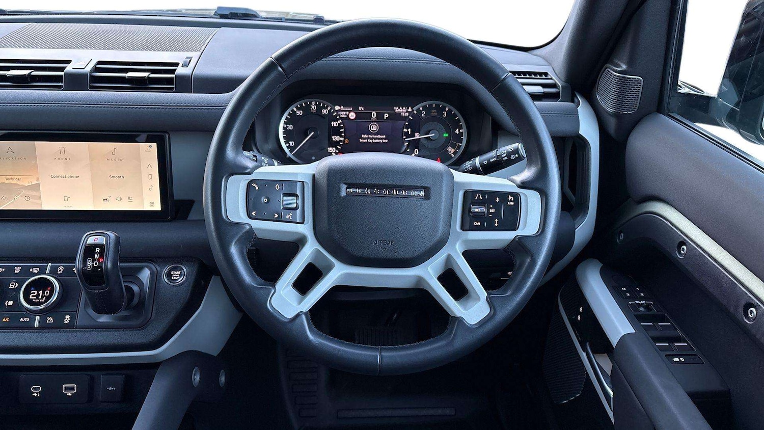 Used Land Rover Defender 2023 for sale - 77093423: Photo 15